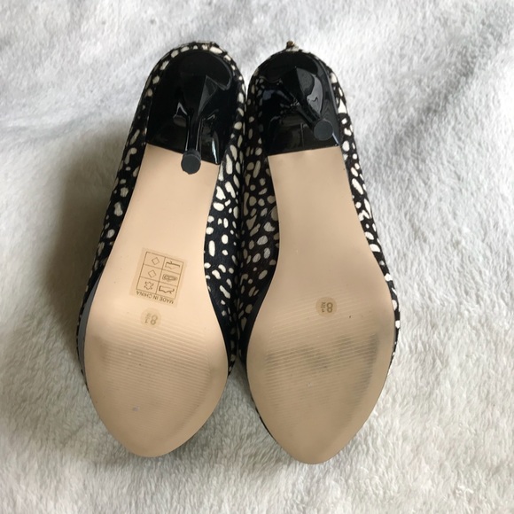 DV by Dolce Vita Black and White Calf Fur Booties - Picture 7 of 8